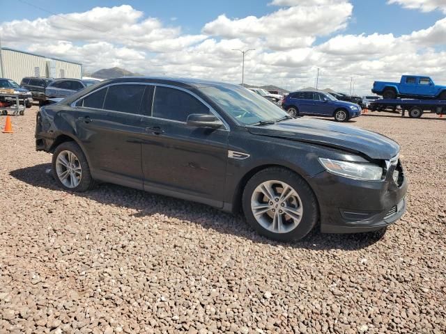 2018 Ford Taurus SEL