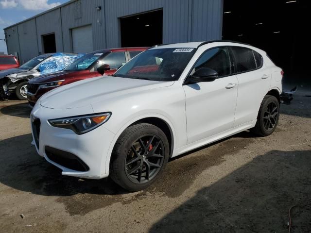 2020 Alfa Romeo Stelvio