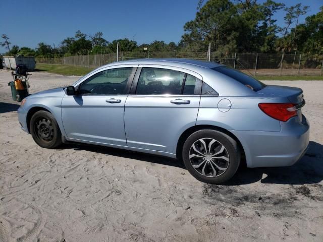 2014 Chrysler 200 LX