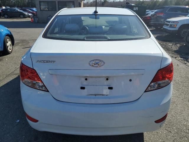 2013 Hyundai Accent GLS