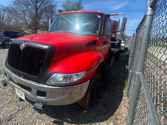 2002 International 4000 4300