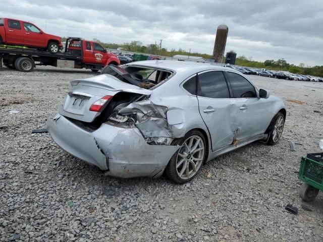 2011 Infiniti M37