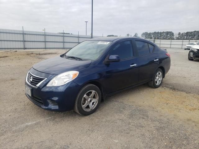 2013 Nissan Versa S