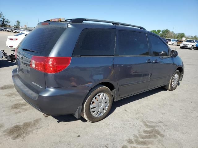 2007 Toyota Sienna CE