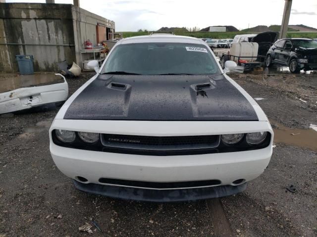 2013 Dodge Challenger SXT