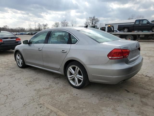 2013 Volkswagen Passat SEL