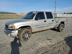 Salvage vehicles for parts for sale at auction: 2005 GMC Sierra K2500 Heavy Duty