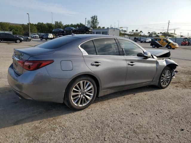 2021 Infiniti Q50 Luxe