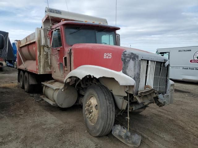 1993 International 9000 9400