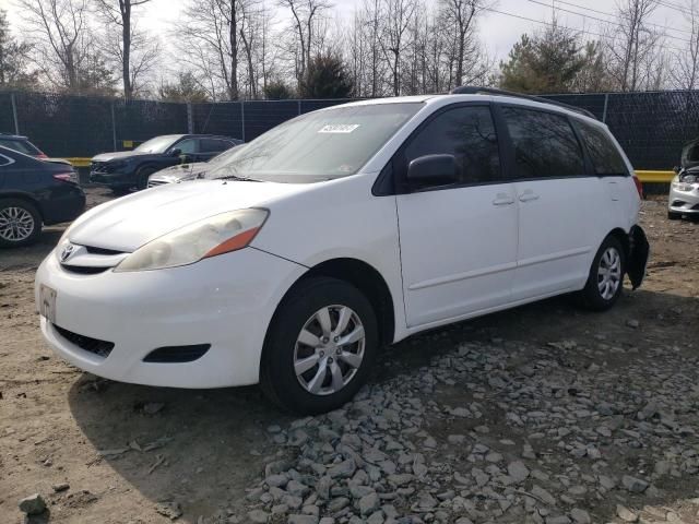 2009 Toyota Sienna CE