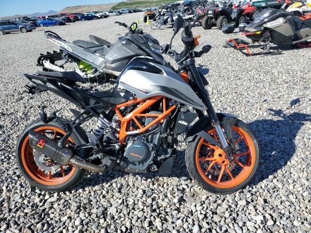 2021 KTM 390 Duke