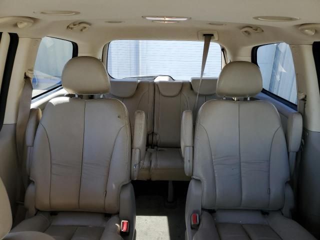 2012 KIA Sedona EX