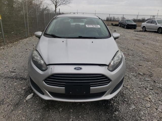 2015 Ford Fiesta SE