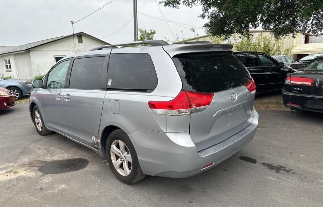 2011 Toyota Sienna LE