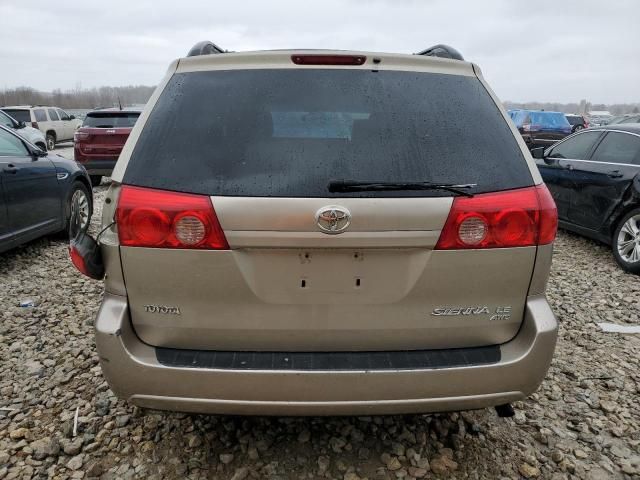 2006 Toyota Sienna LE