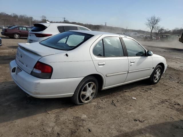 1999 Nissan Altima XE