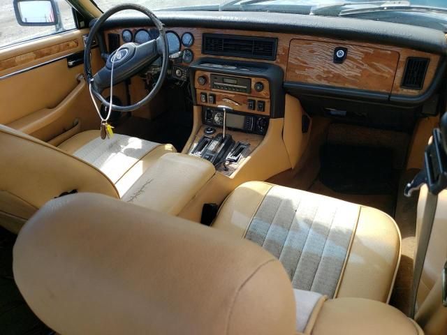 1986 Jaguar XJ6