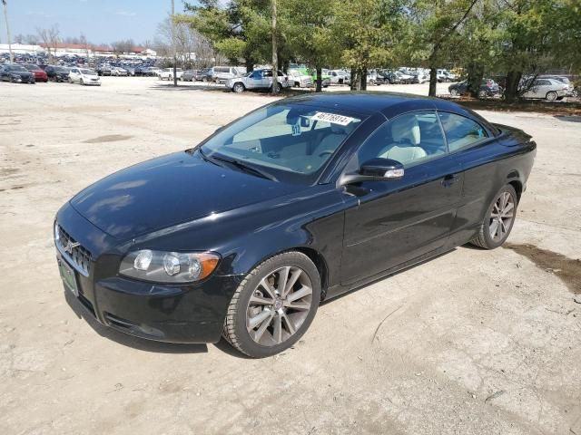 2010 Volvo C70 T5