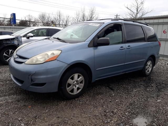 2007 Toyota Sienna CE