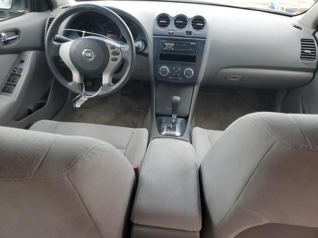 2011 Nissan Altima Base