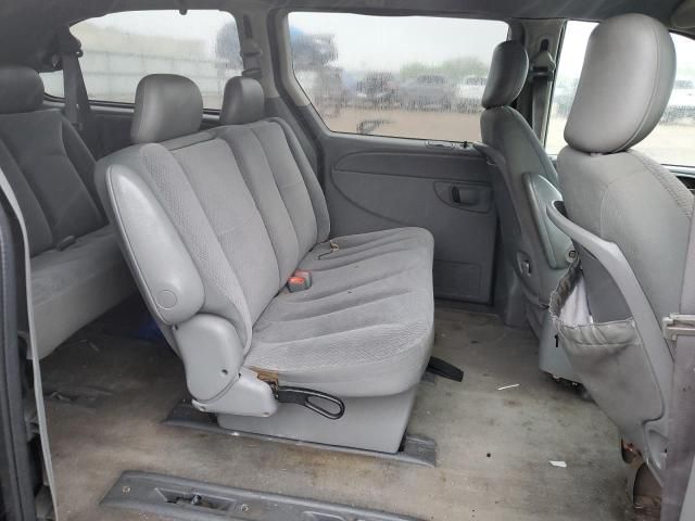 2005 Dodge Grand Caravan SE