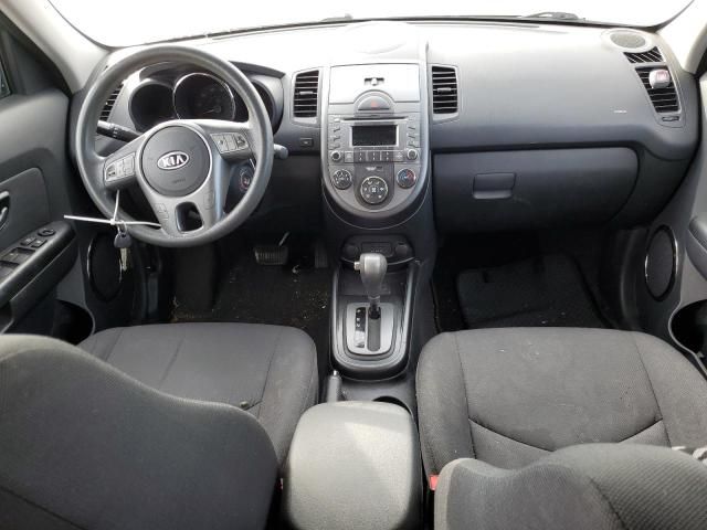 2010 KIA Soul +