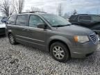 2010 Chrysler Town & Country Touring