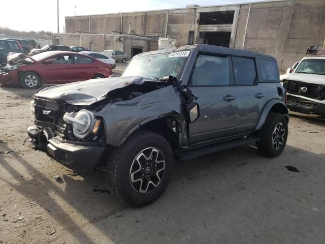 2024 Ford Bronco Outer Banks