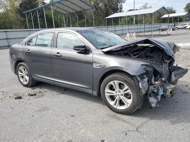 2016 Ford Taurus SE