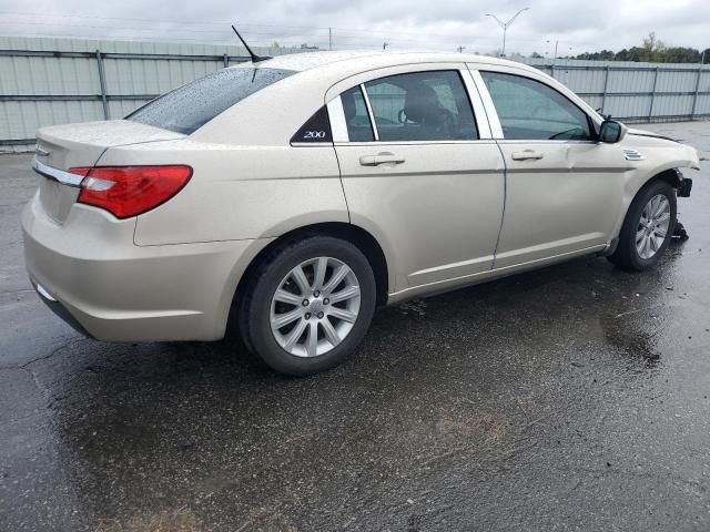 2013 Chrysler 200 Touring