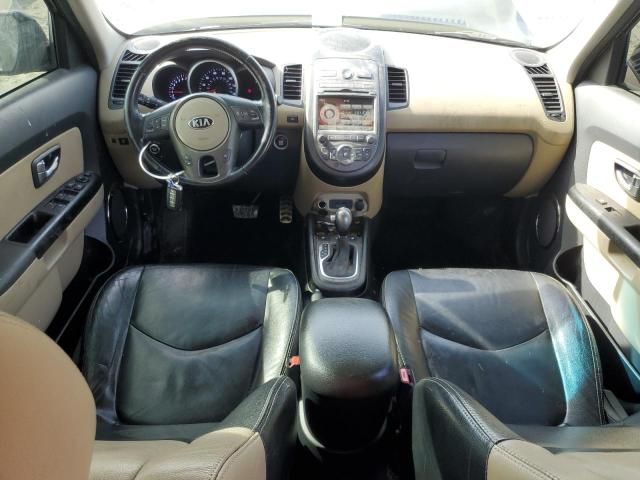 2013 KIA Soul +