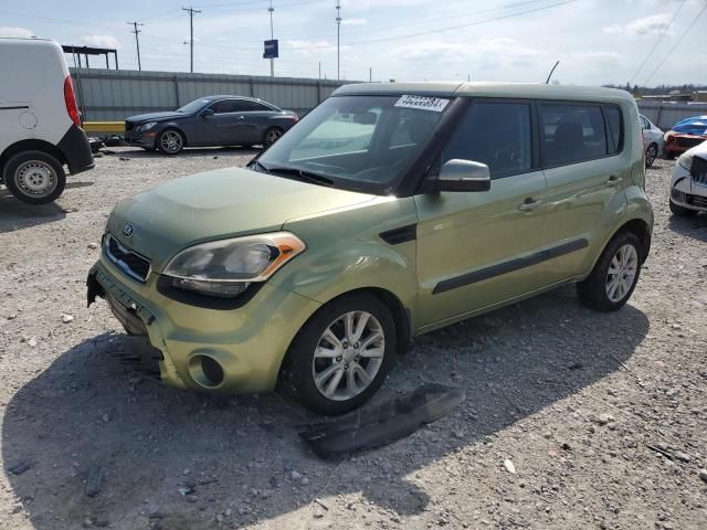 2013 KIA Soul +