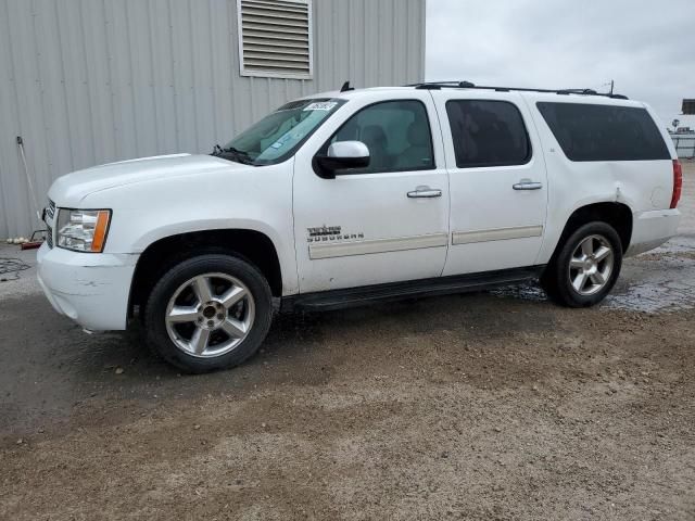 2014 Chevrolet Suburban C1500 LT