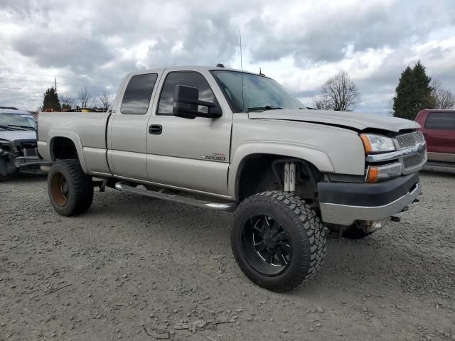 2004 Chevrolet Silverado K2500 Heavy Duty