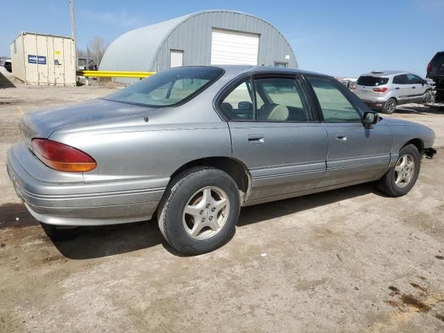 1995 Pontiac Bonneville SE