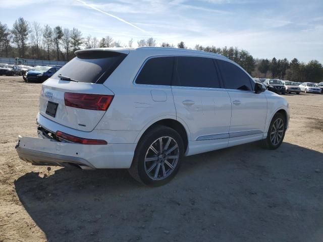 2019 Audi Q7 Premium Plus