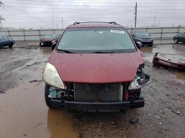 2006 Toyota Sienna CE