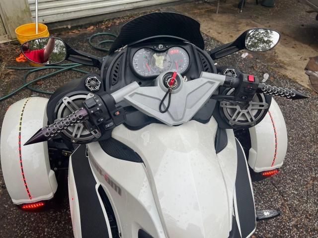 2010 Can-Am Spyder Roadster RS