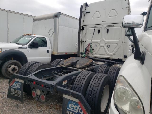 2023 Freightliner Cascadia 126