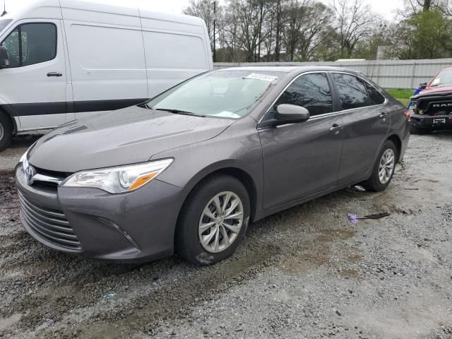 2017 Toyota Camry LE