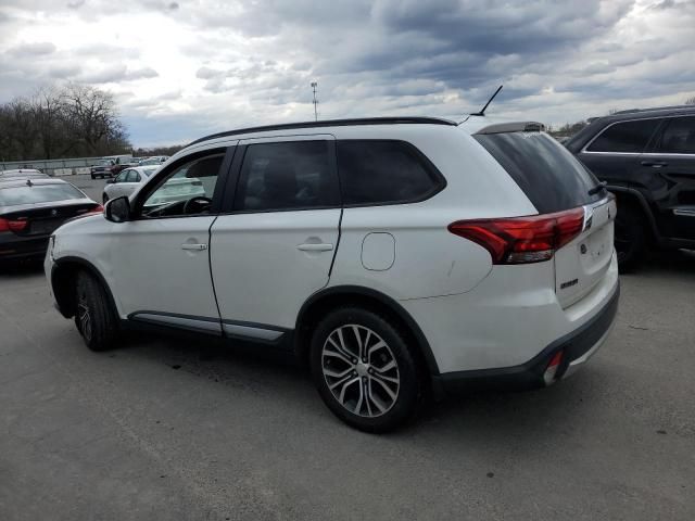 2016 Mitsubishi Outlander SE