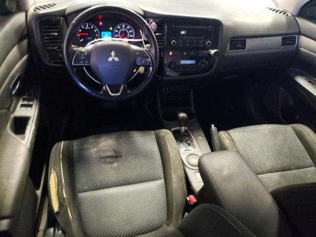 2016 Mitsubishi Outlander ES