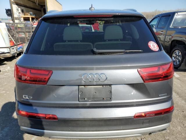 2018 Audi Q7 Premium Plus