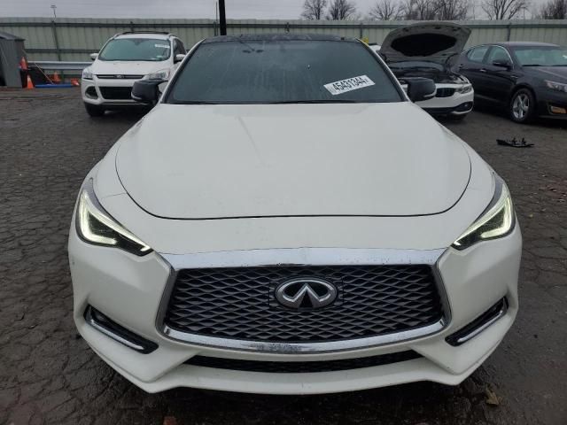 2018 Infiniti Q60 Luxe 300