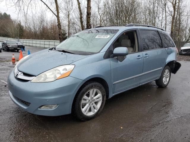 2007 Toyota Sienna XLE