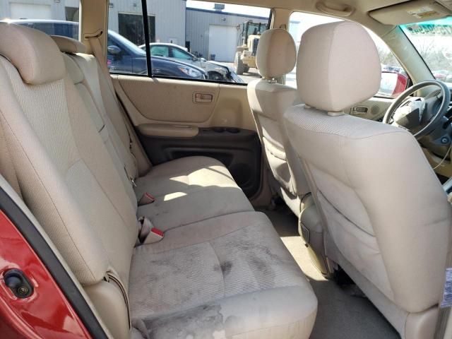 2004 Toyota Highlander Base