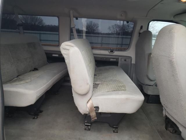 2005 Ford Econoline E350 Super Duty Wagon