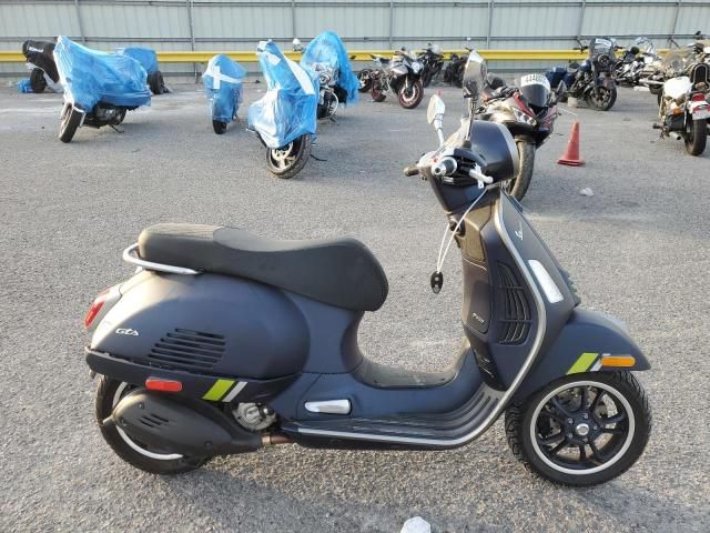 2023 Vespa GTS/SEI Giorni 300