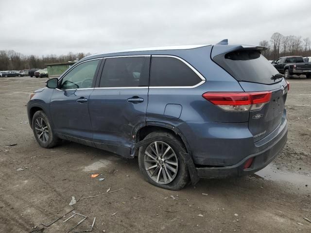 2019 Toyota Highlander SE