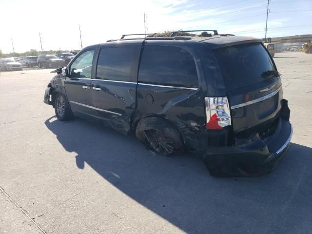 2014 Chrysler Town & Country Touring L